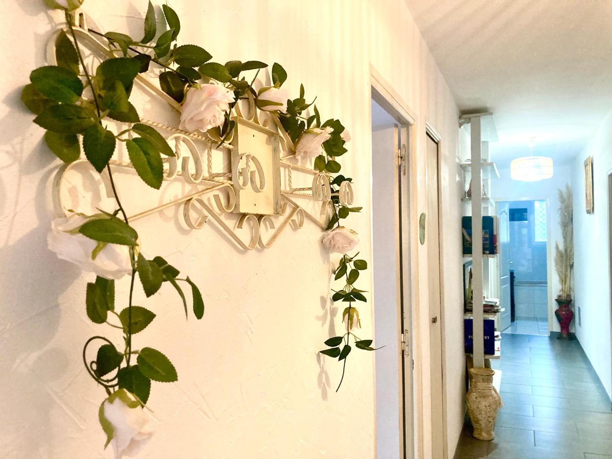 Villa 110M2, 7 Pers, Jacuzzi , 3 Chambres, Terrain Clos Et Arbore 2500M2 トレベス エクステリア 写真
